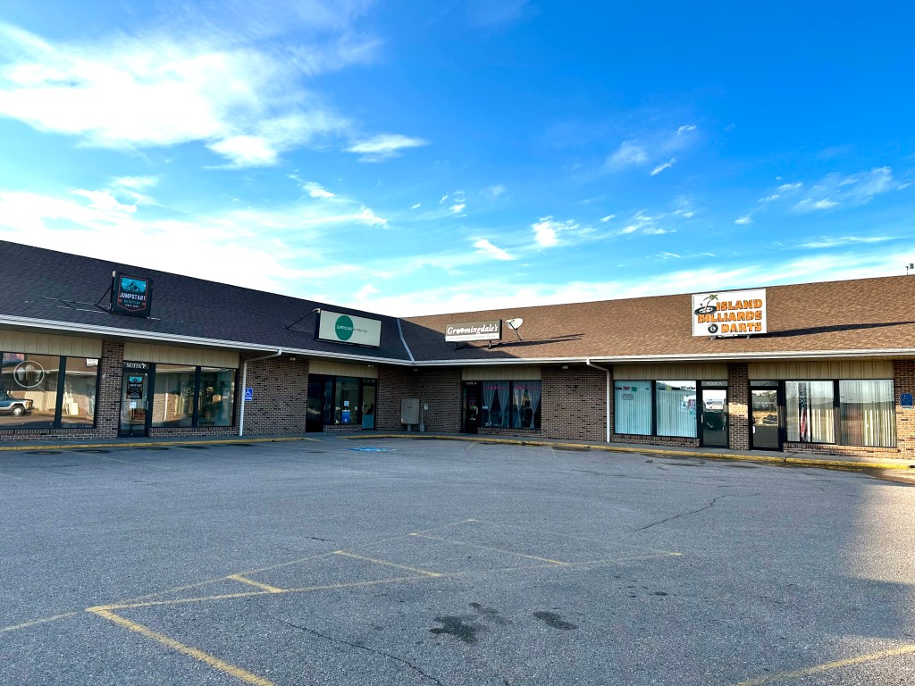 Webb Plaza Commercial Suite for rent in Grand Island, Nebraska by the Conestoga Mall.  
