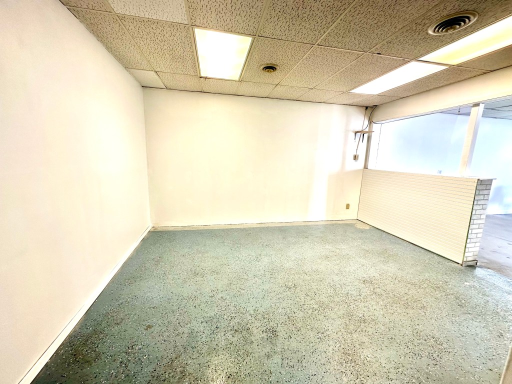 Webb Plaza Commercial Suite for rent in Grand Island, Nebraska by the Conestoga Mall.  